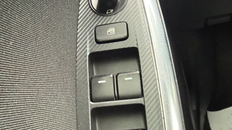 MAZDA CX-5 -