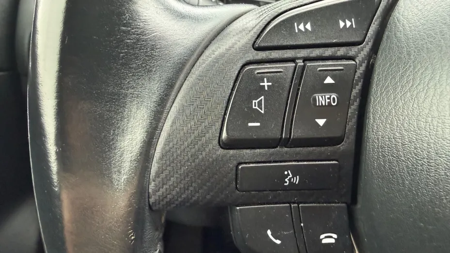 MAZDA CX-5 -