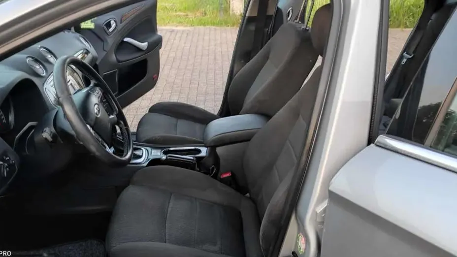 FORD Mondeo -