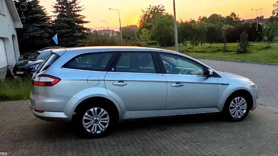 FORD Mondeo -