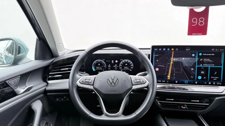 VOLKSWAGEN Passat -