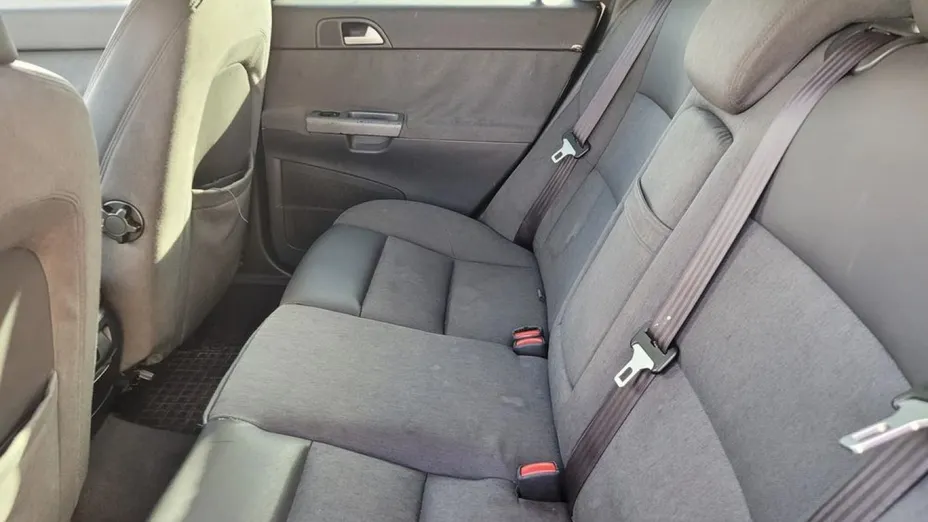 VOLVO V50 -