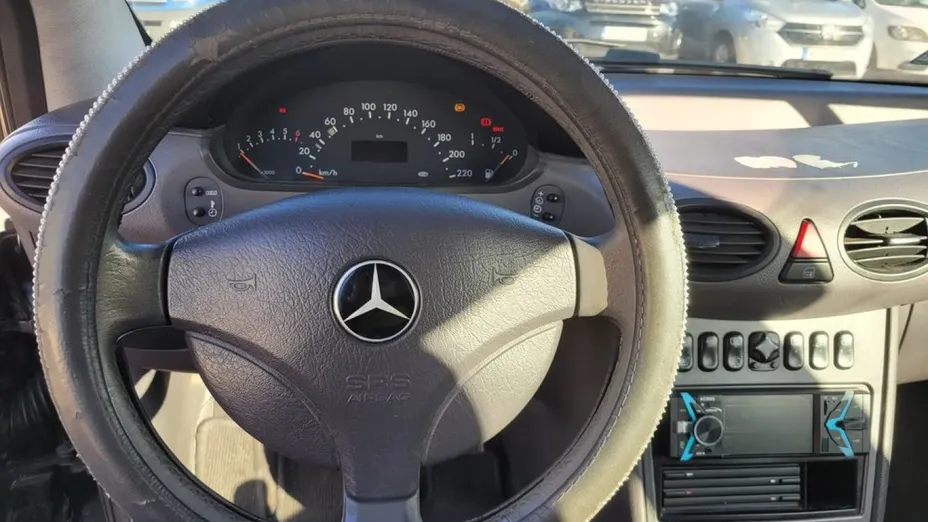 MERCEDES-BENZ A Klasa -