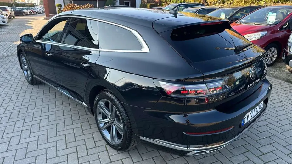 VOLKSWAGEN Arteon -
