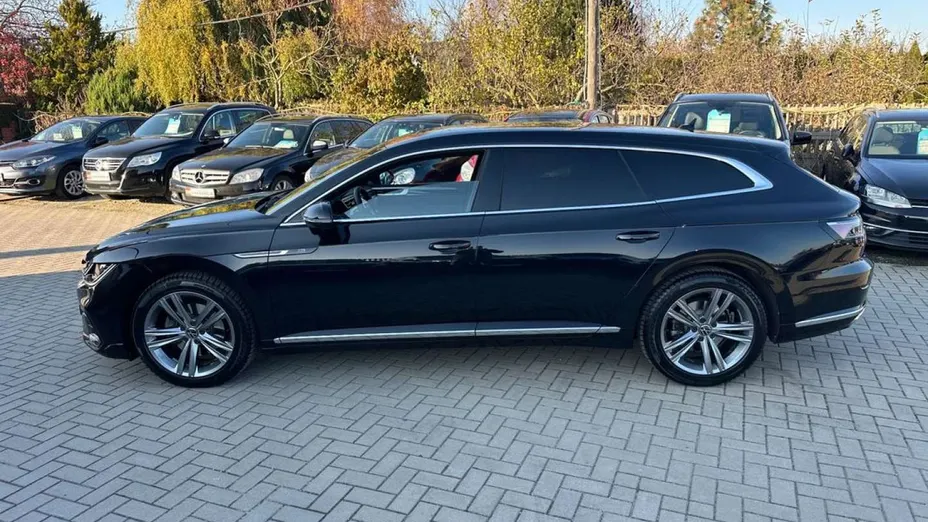 VOLKSWAGEN Arteon -