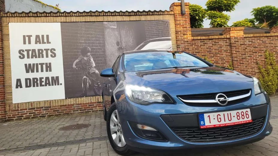 OPEL Astra -