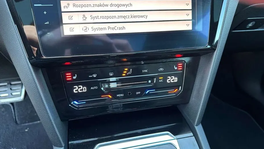 VOLKSWAGEN Arteon -