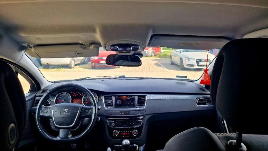 PEUGEOT 508 -