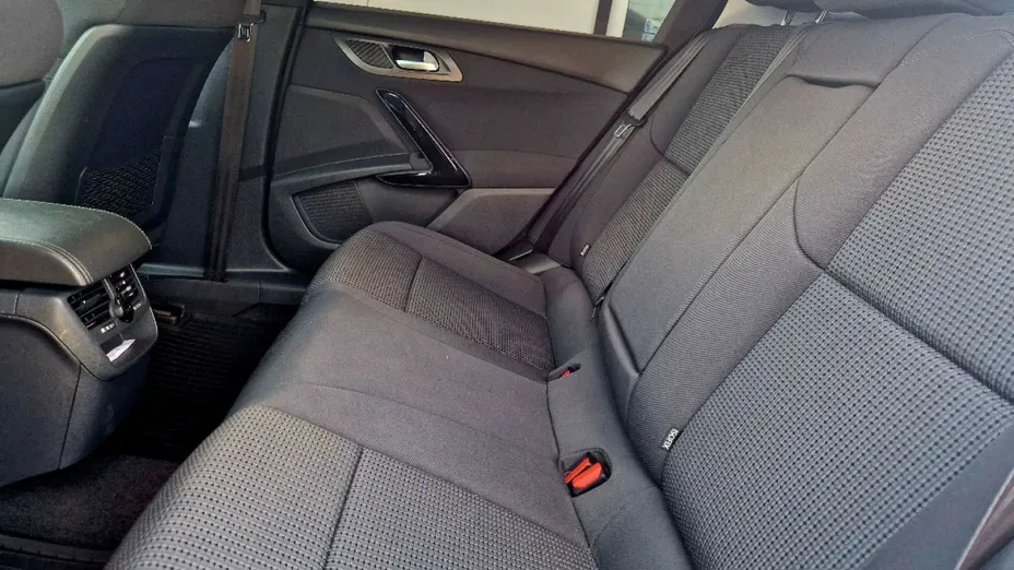 PEUGEOT 508 -