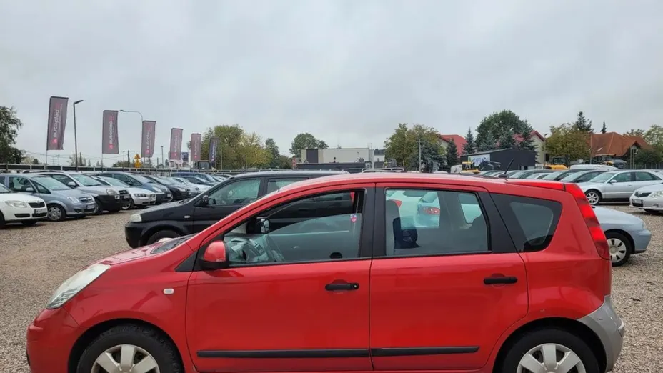 NISSAN Note -