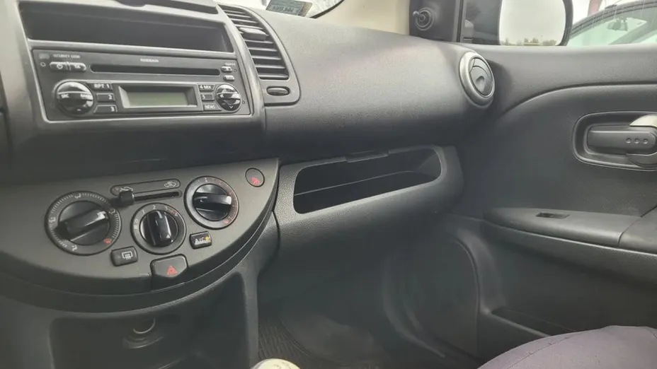 NISSAN Note -