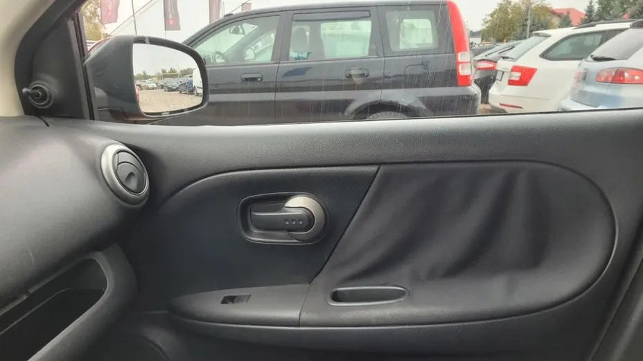 NISSAN Note -