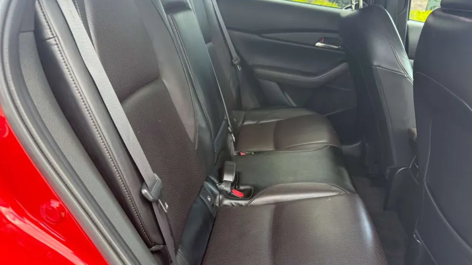 MAZDA CX-30 -