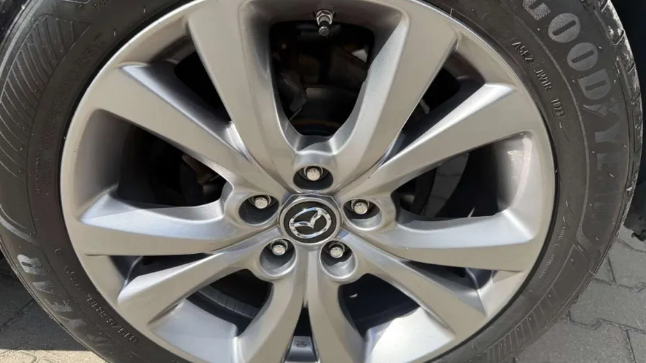 MAZDA CX-30 -