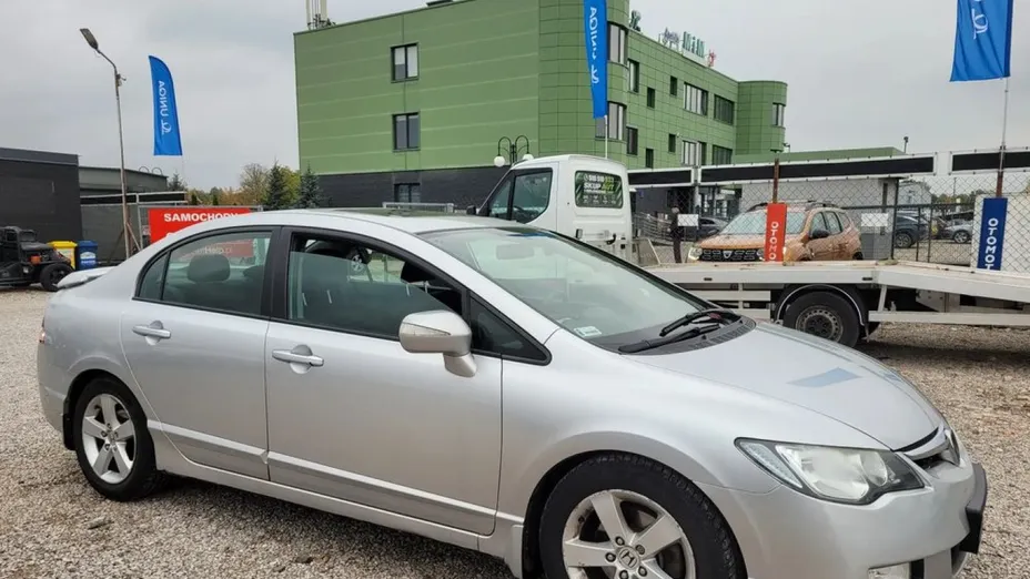 HONDA Civic -