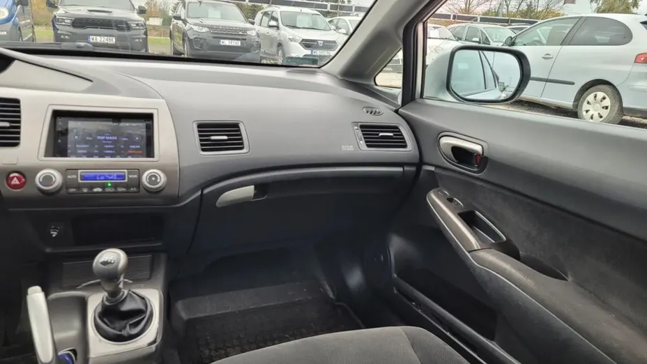 HONDA Civic -