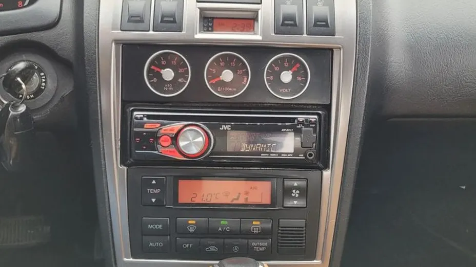 HYUNDAI Coupe -