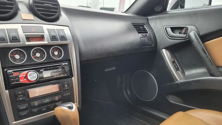 HYUNDAI Coupe -