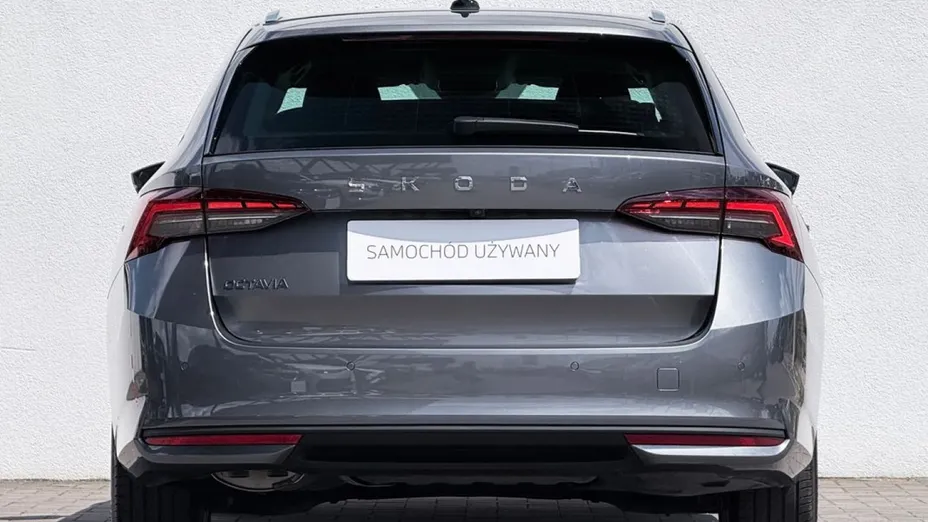 SKODA Octavia -