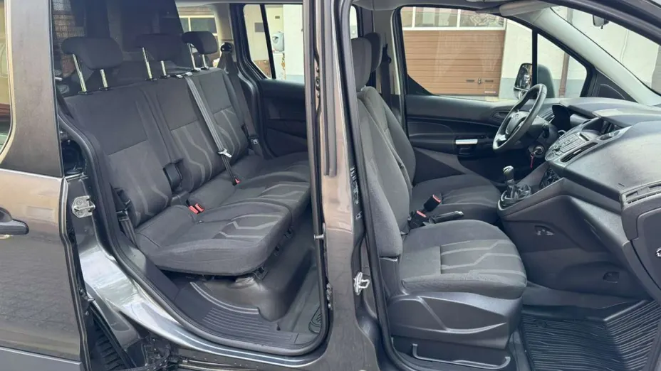 FORD Tourneo Connect -