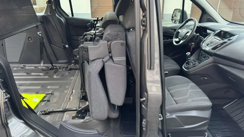 FORD Tourneo Connect -