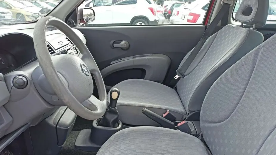 NISSAN Micra -