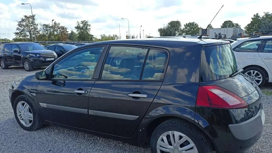 RENAULT Megane -