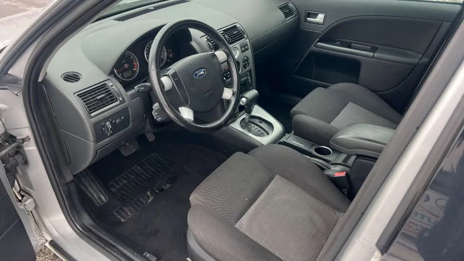 FORD Mondeo -