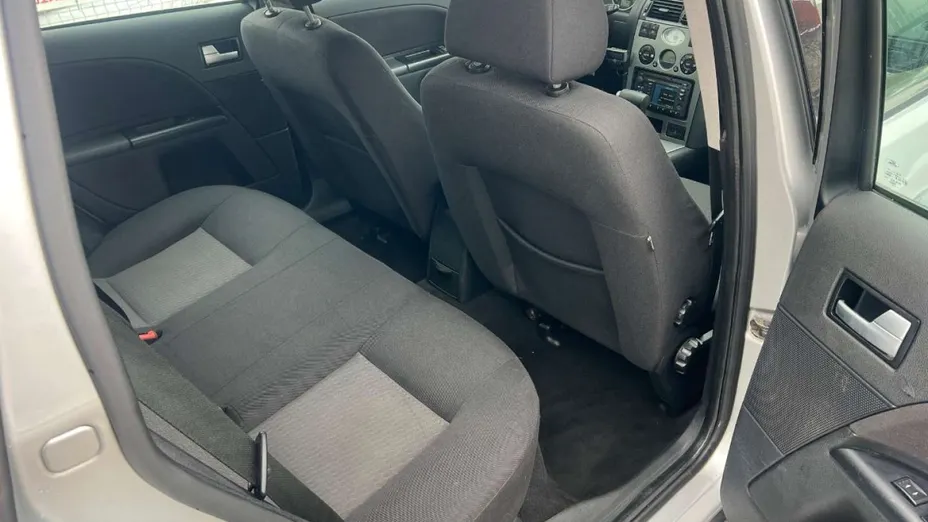 FORD Mondeo -