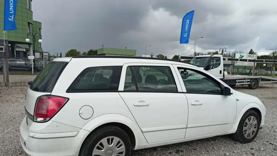 OPEL Astra -