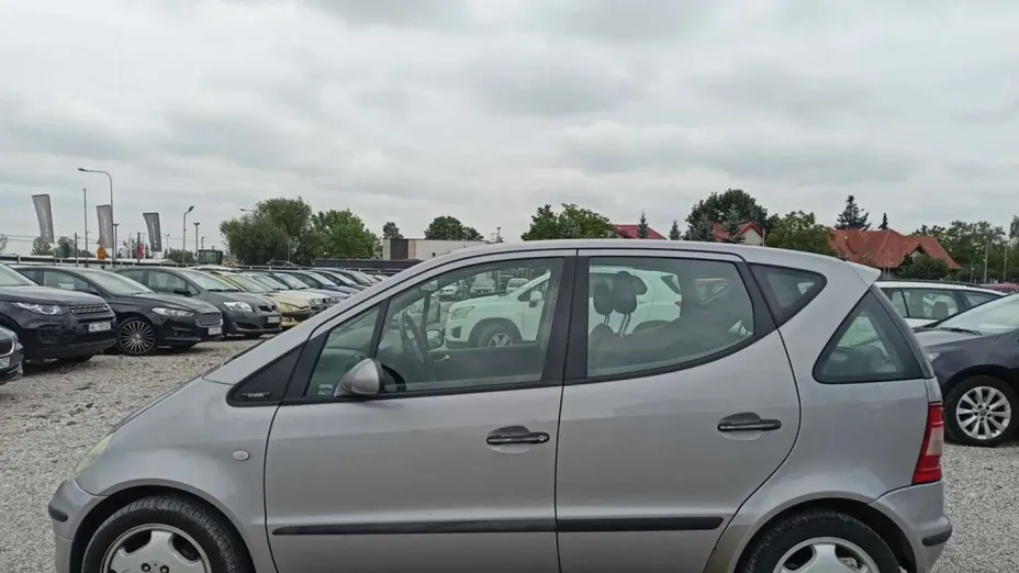 MERCEDES-BENZ A Klasa -