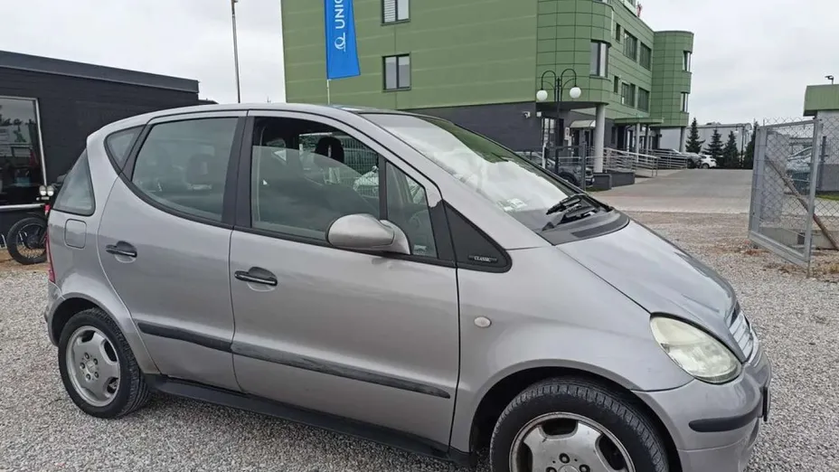 MERCEDES-BENZ A Klasa -