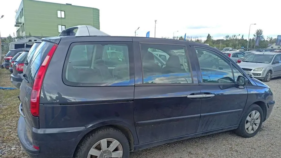 CITROEN C8 -