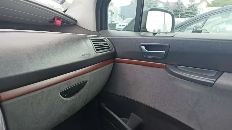 CITROEN C8 -
