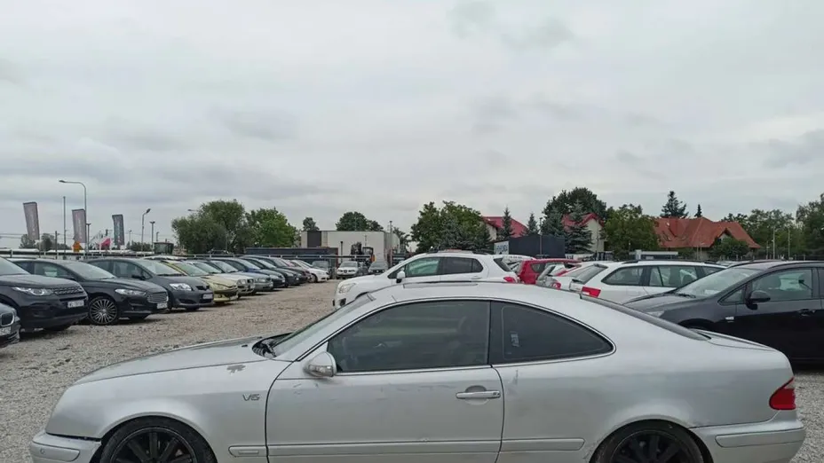 MERCEDES-BENZ CLK -
