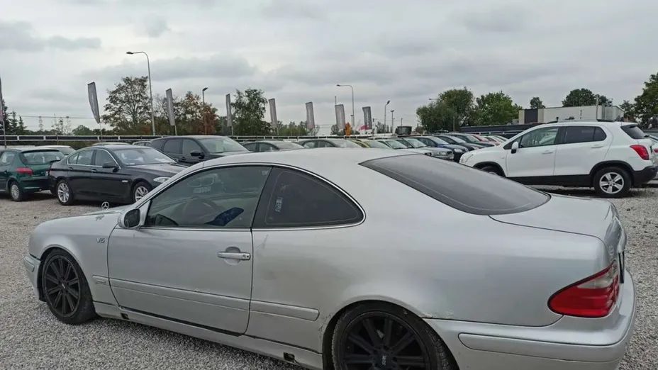 MERCEDES-BENZ CLK -