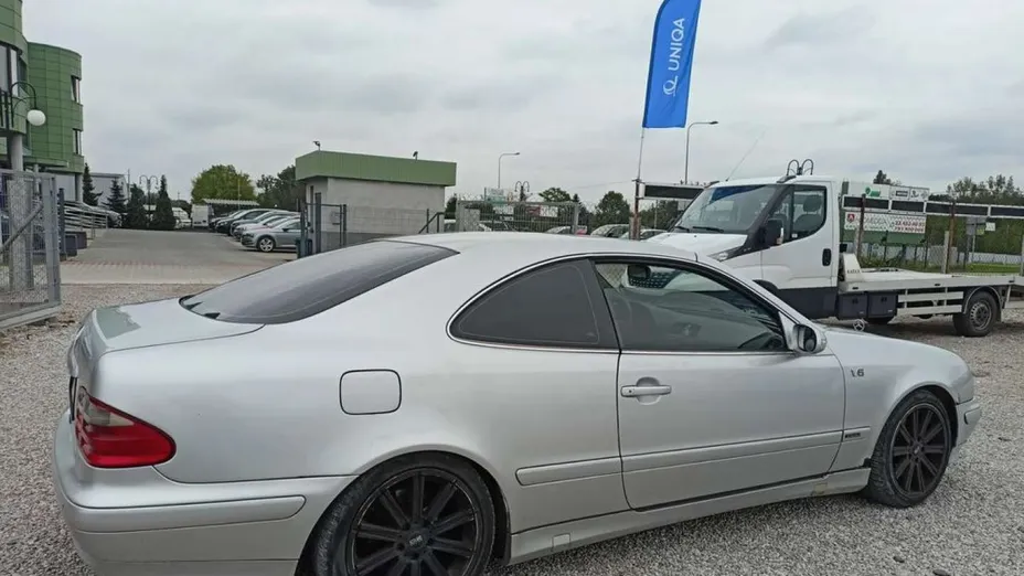 MERCEDES-BENZ CLK -