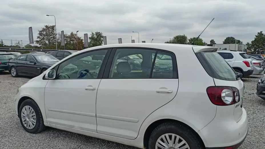 VOLKSWAGEN Golf Plus -