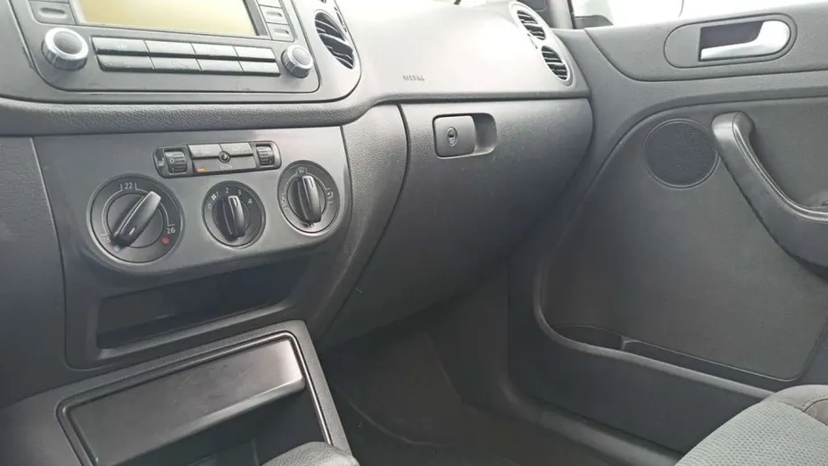 VOLKSWAGEN Golf Plus -
