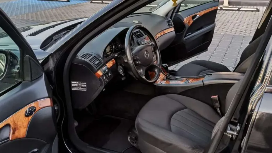 MERCEDES-BENZ E Klasa -