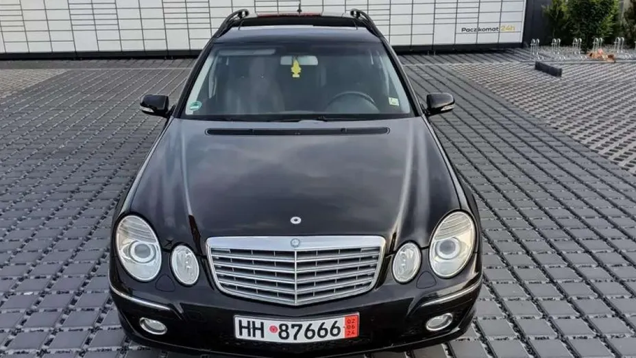 MERCEDES-BENZ E Klasa -