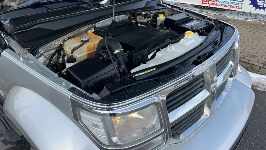 DODGE Nitro -