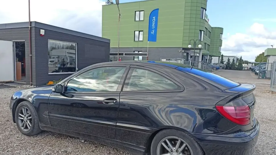 MERCEDES-BENZ C Klasa -