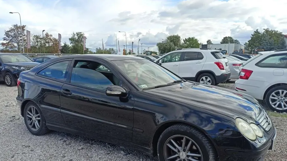 MERCEDES-BENZ C Klasa -