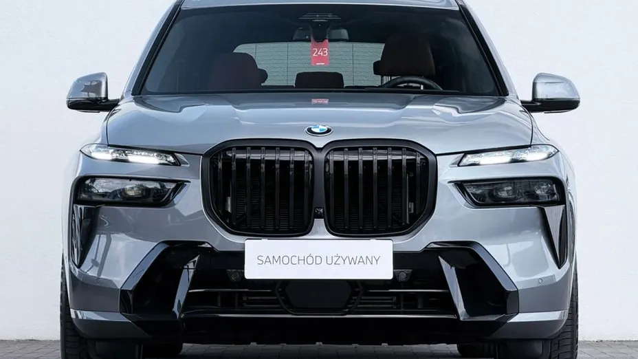 BMW X7 -