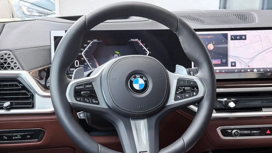 BMW X7 -