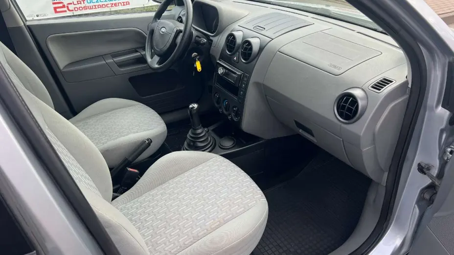 FORD Fusion -
