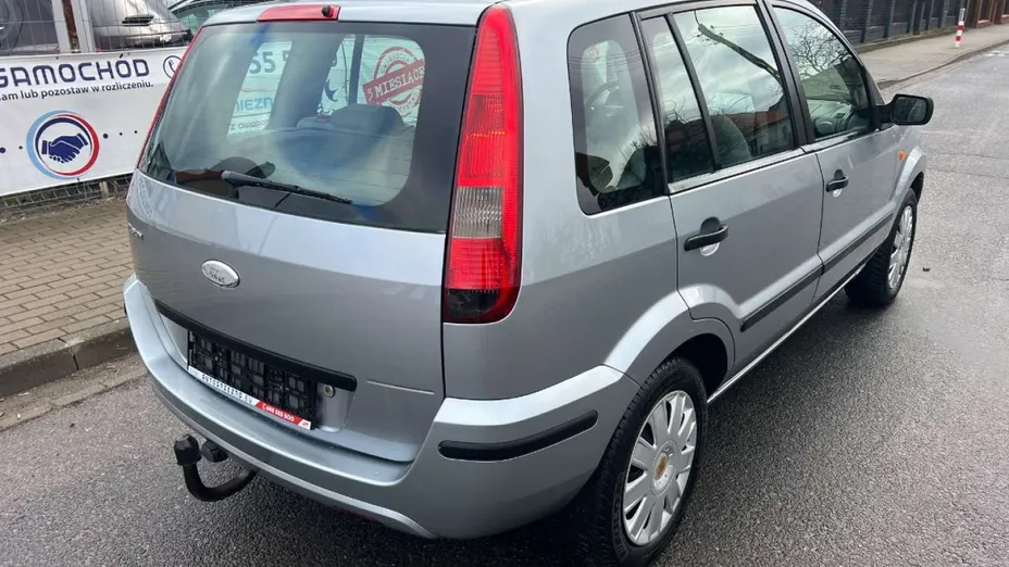 FORD Fusion -