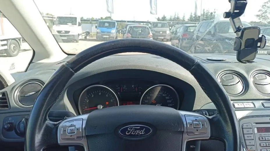 FORD S-MAX -