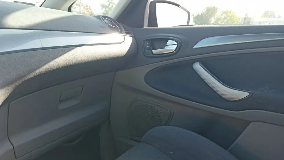 FORD S-MAX -